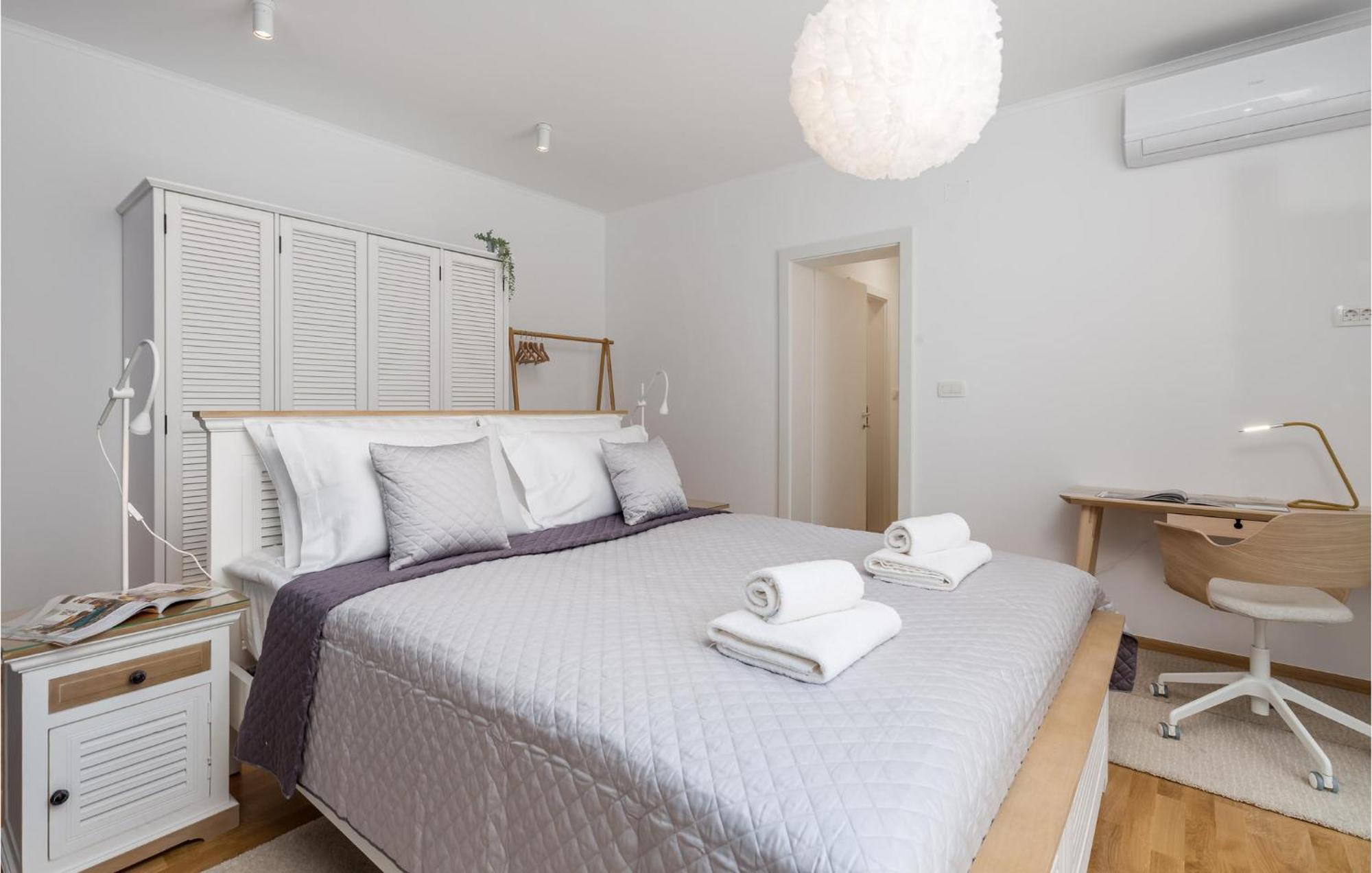 Amazing Apartment In Mali Losinj With Wifi Mali Lošinj Exterior foto